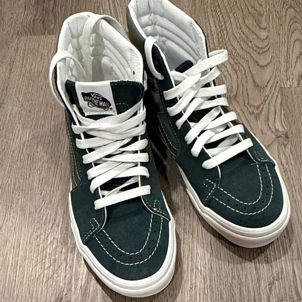 Vans High-Top Sneakers - Picture 3 of 4